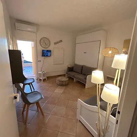 Apartment Il Paradiso E Qui SantʼAntìoco