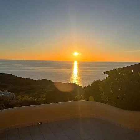 Lägenhet Il Paradiso E Qui SantʼAntìoco